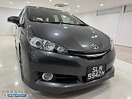 Toyota Wish 1.8 CVT 2017 Grey Android Player